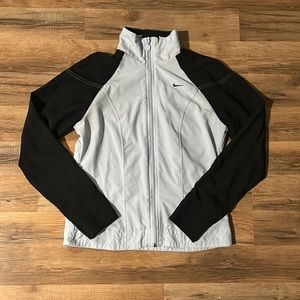 Small Woman’s Nike Zip Up